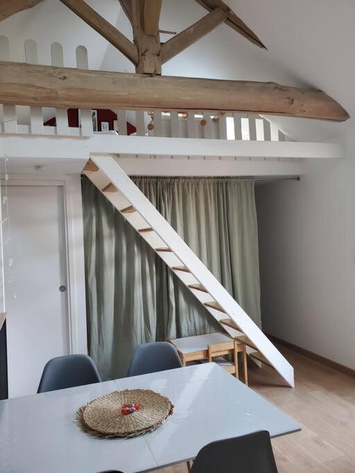 Gite Studio 4 A 6 Personnes Doué-la-Fontaine Eksteriør billede