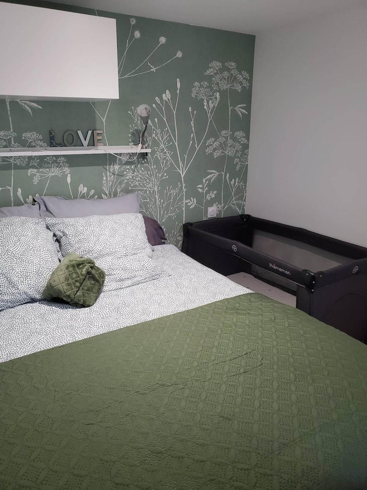 Gite Studio 4 A 6 Personnes Doué-la-Fontaine Eksteriør billede